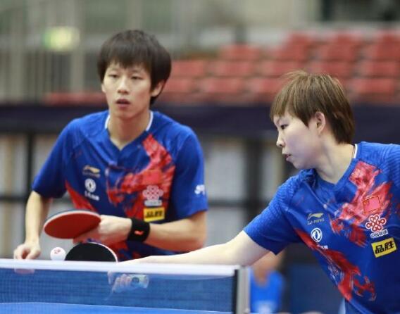 他在大学联 他在大学联